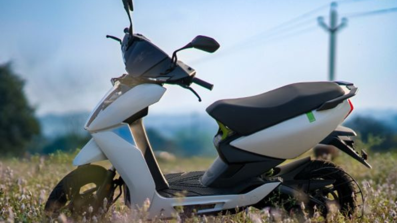 Top 10 Electric Scooters for Eco-Friendly Commuting 9 Electric scooter Ather 450X