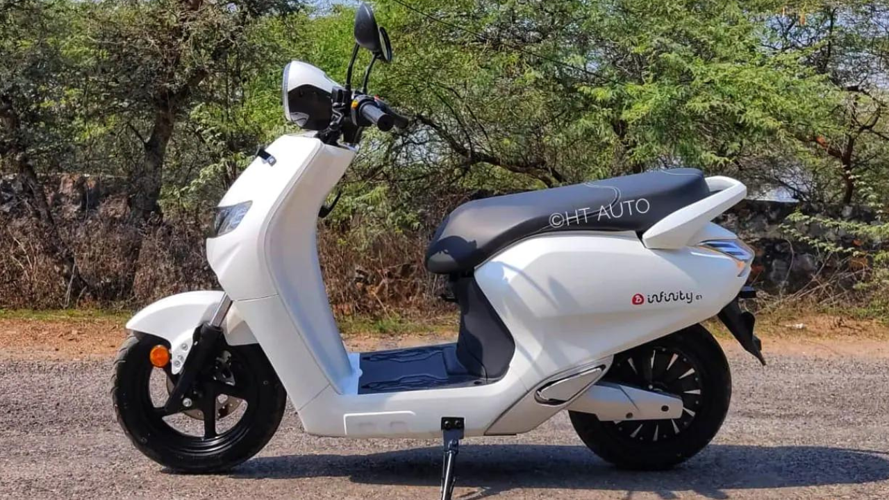 Top 10 Electric Scooters for Eco-Friendly Commuting 18 Infinity Bounce E1
