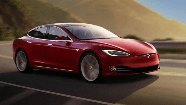 Tesla Model S Revolutionizing Electric Luxury 3