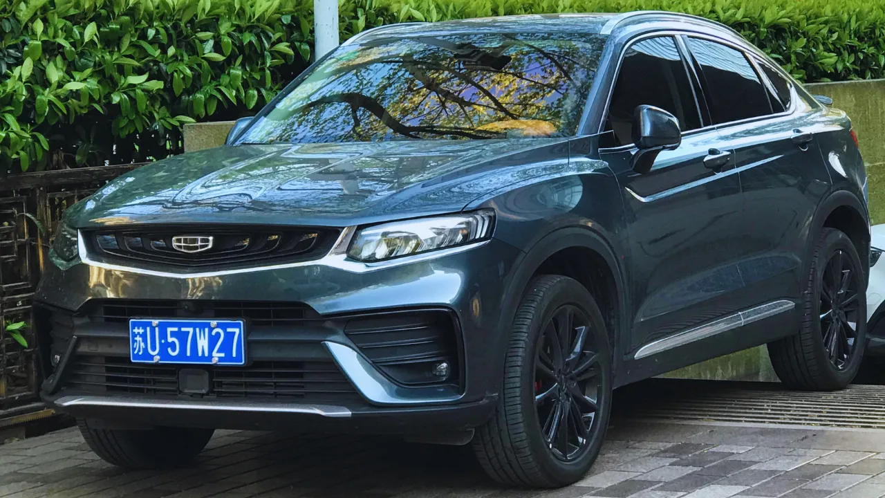 10 Popular Car Brands in China 2 Geely
